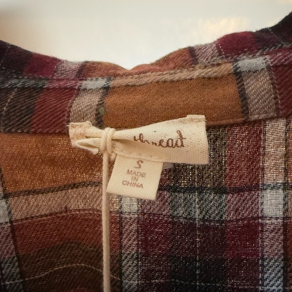 NWT hem & thread Pleated Plaid Crop Long sleeve Top Size Small - Picture 6 of 6